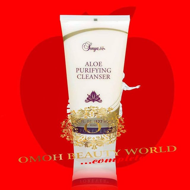 ALOE PURIFYING CLEANSER01